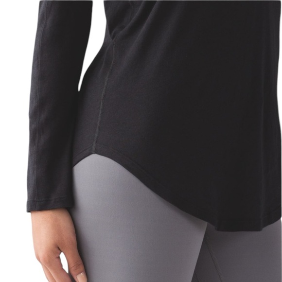 LULULEMON Black Locarno Long Sleeve Tee Shirt | Lightweight Scoop Neck Top | 6 - Picture 4 of 9
